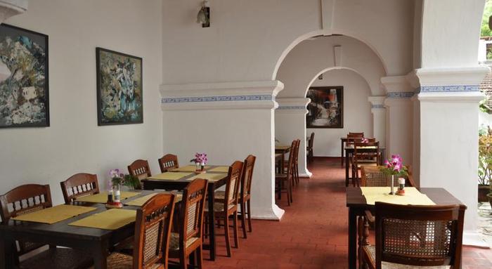 The Old Courtyard Hotel